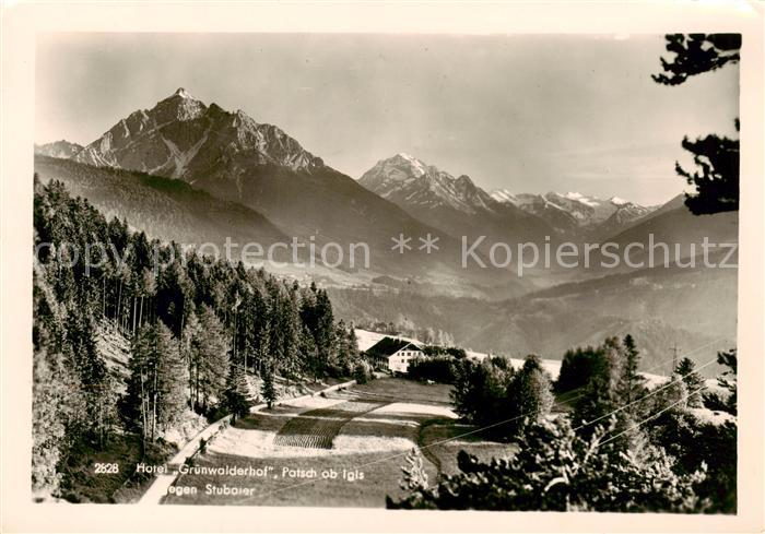 Patsch Igls Tirol AT Hotel Gruenwalderhof mit Staubaier Alpen