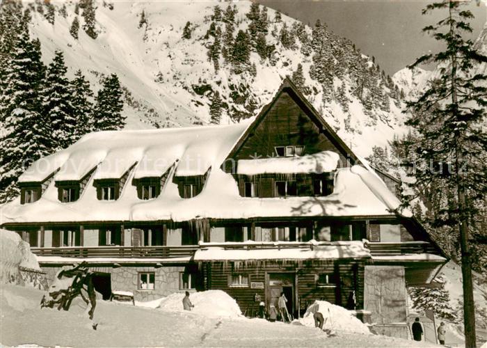 Hohe Tatra Vysoke Tatry SK Bergbaude Kapitaen Moravka