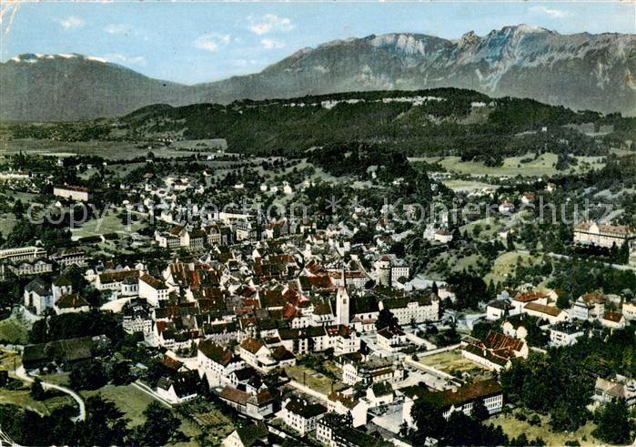 Feldkirch  Vorarlberg AT Fliegeraufnahme mit den Schweizer Bergen