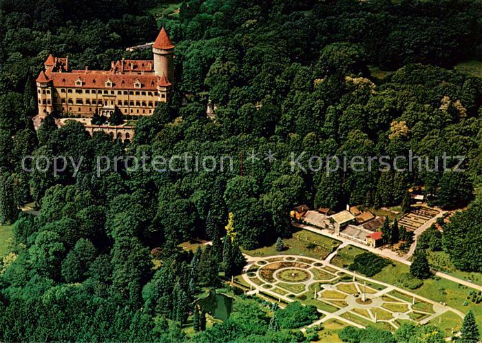 Konopiste CZ Schloss Konopiste mit Rosengarten