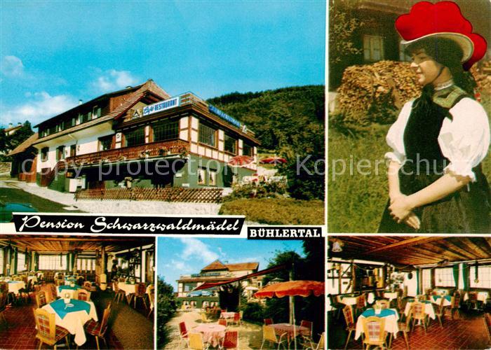 Buehlertal Pension Schwarzwaldmaegel Gastraeume Terrasse Schwarzwaelderin mit Bo