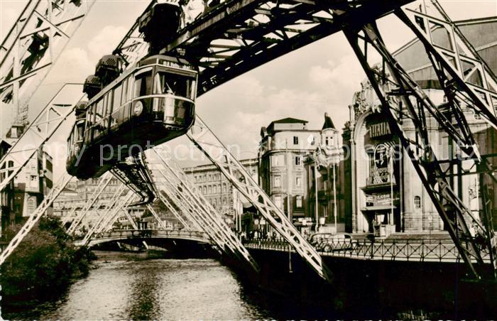 Elberfeld Wuppertal Schwebebahn am Thalia Theater