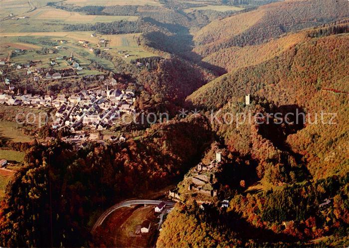 Manderscheid Eifel Fliegeraufnahme mit Ober und Niederburg am Liesental