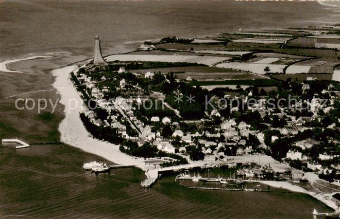 Laboe Fliegeraufnahme mit Marine Ehrenmal