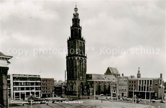 Groningen NL Grote Markt met Martinitoren