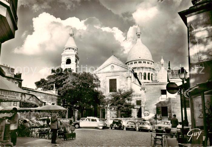 Montmartre Paris 75 Eglise Saint Pierre et la Basilique du Sacre Coeur