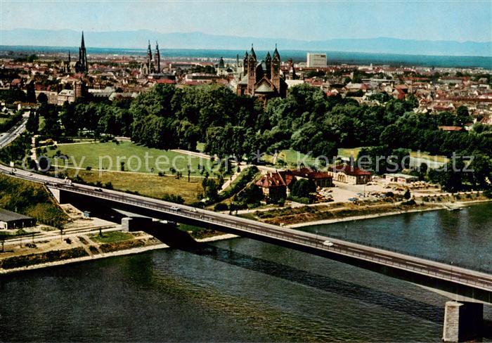 Speyer Rhein Fliegeraufnahme mit Rheinbruecke