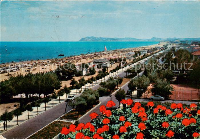 Riccione Rimini IT Lungomare e spiaggia
