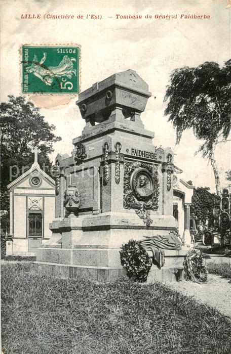 Lille 59 Cimetiere de l’Est Tombeau du General Faidherbe