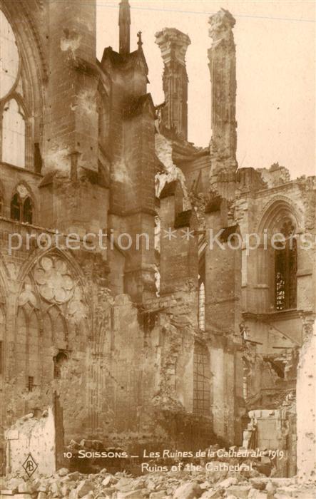 Soissons 02 Aisne Les Ruines de la Cathedrale 1919