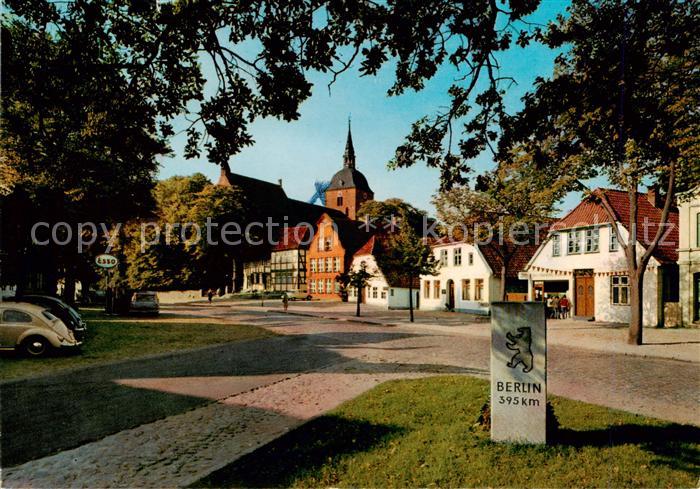 Burg Fehmarn Ansicht mit St. Nikolei-Kirche