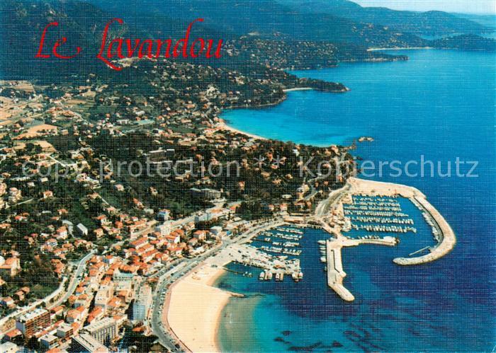 Le Lavandou Vue aerienne du Nouveau Port Perspective sur St Clair et Aiguebelle