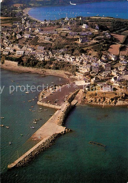 Ploubazlanec 22 Cotes-d Armor Pors Even hameau de pecheurs illustre par Pierre L