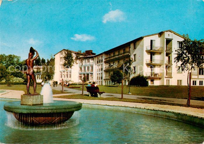 Bad Abbach Kurhaus mit Brunnen