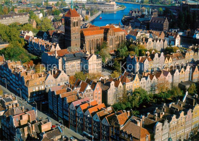 Gdansk Danzig PL Gloane Miasto w srodku koscil p a sw Jana Fliegeraufnahme