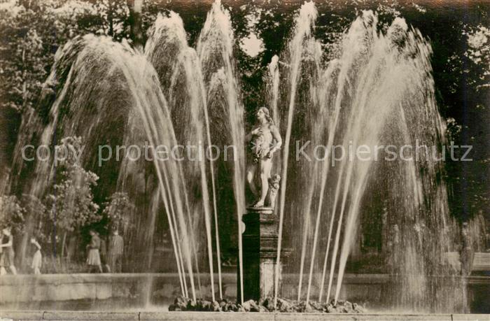 Peterhof St Petersburg Brunnen Adam