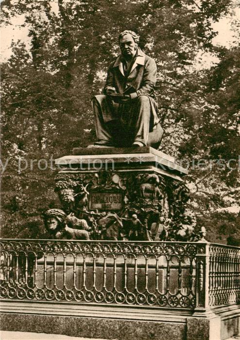 Leningrad St-Petersbourg ST-PETERSBURG RU Denkmal I.A. Krelovu