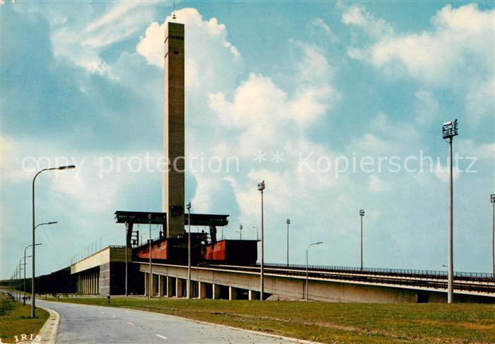 Ronquieres Belgie Plan Incline Hellend Vlak et Pont Canal en Schipbrug La Tour