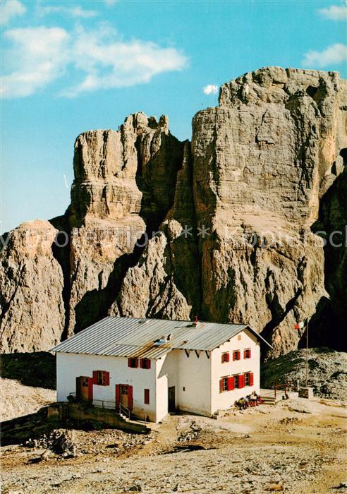 Colfosco in Badia 1645m Dolomiti IT Rifugio Franco Cavazzaet Pisciadu