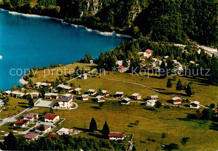 Lago di Ledro IT Fliegeraufnahme