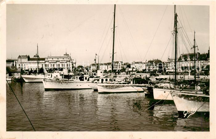 Trouville-sur-Mer Le Casino le Port