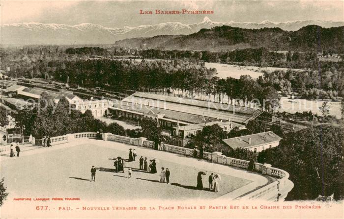 Pau 64 Nouvelle Terrasse de la Place Novale et