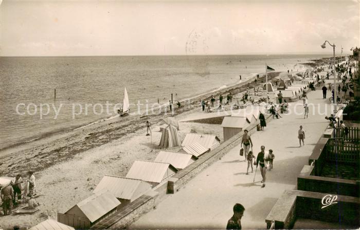 Saint-Aubin-sur-Mer Calvados La Digue et la Plage