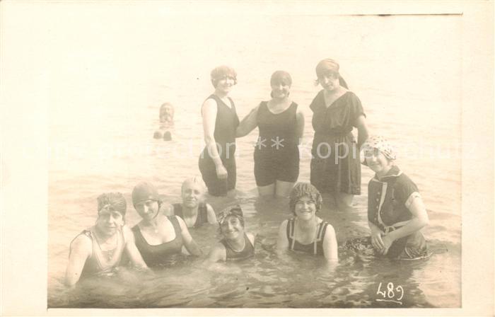 Luc-sur-Mer 14 Calvados A l heure du bain