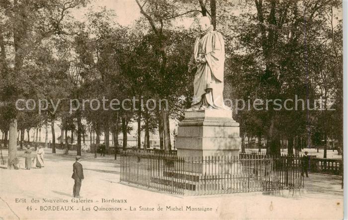 Bordeaux 33 Les Qiunconces Statue de Michel Montaigne