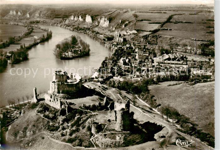 Les Andelys Chateau Gaillard vue sur la Seine et ses falaises vue aérienne