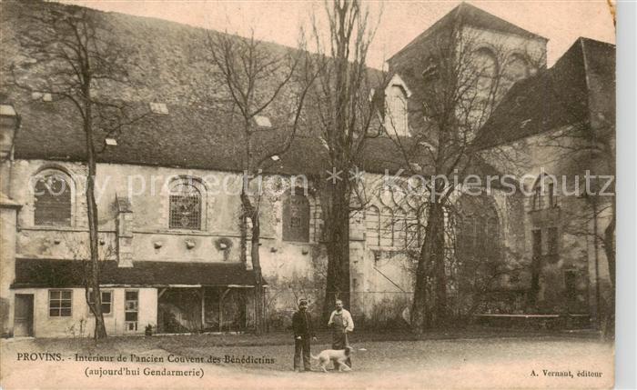 Provins 77 Seine-et-Marne Interieur de Pancien Couvent des Benedictins