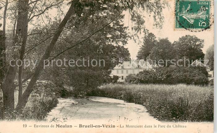 Brueil-en-Vexin La Montcient dans le Parc du Chateau