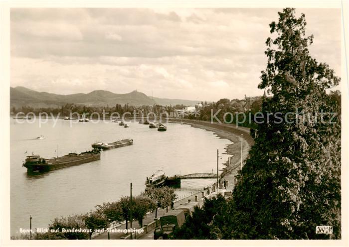 Bonn Rhein Blick auf Bundeshaus und Siebengebirge