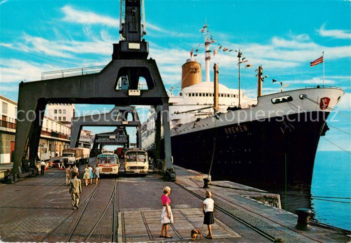 Schiffe Oceanliner Bremen Bremenhaven