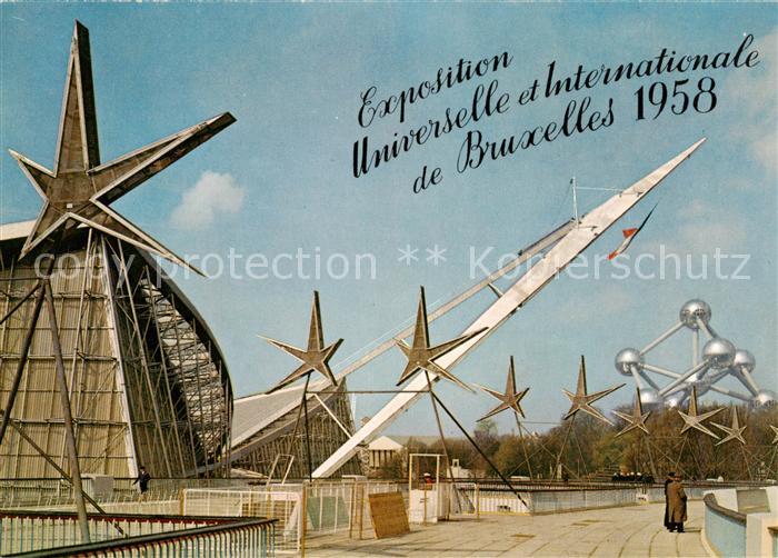 Exposition Universelle Bruxelles 1958 La passerelle avec le pavillon de France