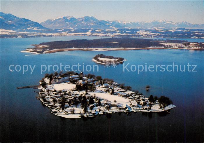 Chiemsee Bayern Fliegeraufnahme mit Fraueninsel und Herreninsel