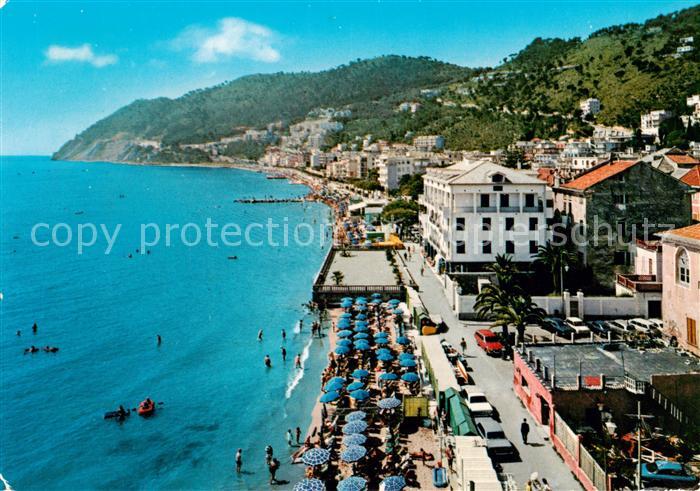 Laigueglia Savona IT Lungomare e spiaggia