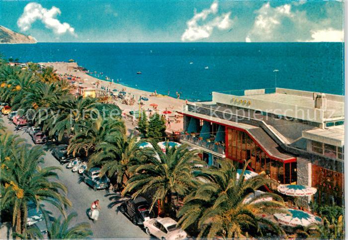Pietra Ligure IT Riviere delle Palme e spiaggia