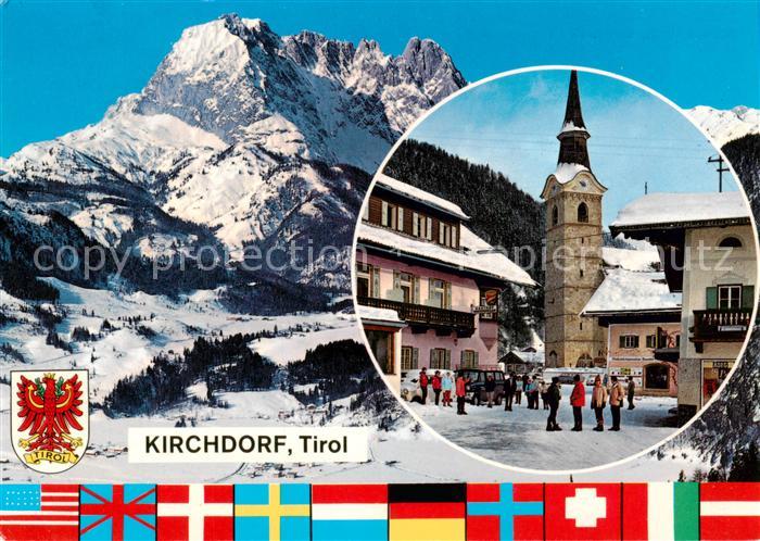 Kirchdorf Tirol AT Ortspartie mit Wildem Kaiser