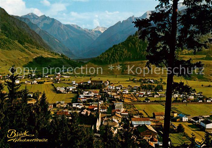 Bruck Grossglocknerstrasse Blick ins Fuschertal