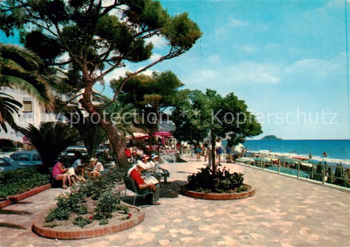 ALAssIO Savona Liguria IT Passeggiata a mare