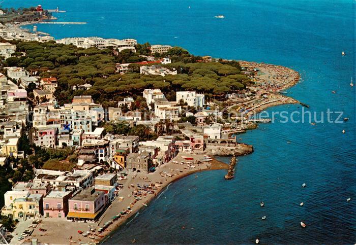Isola d Ischia Pineta e Spiaggia Veduta aerea