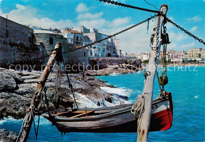 Gargano Peschici IT Scorcio caratteristico della citta vecchia