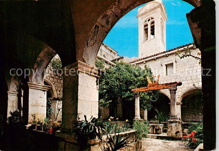 Zaostrog Serbija Innenhof