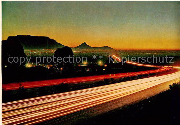 Cape Town Kaapstad Kapstadt South-Africa RSA Car lights at dusk below Table Moun