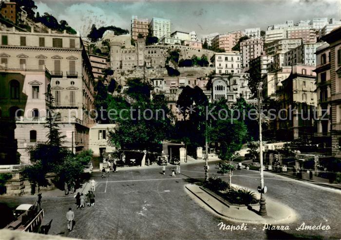 Napoli Neapel IT Piazza Amedeo