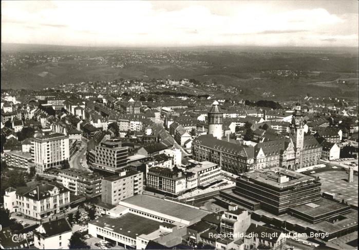 REMSCHEID NRW Stadt Berge Flugaufnahme