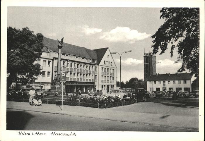 Uelzen Lueneburger Heide Herzogenplatz Turm Denkmal