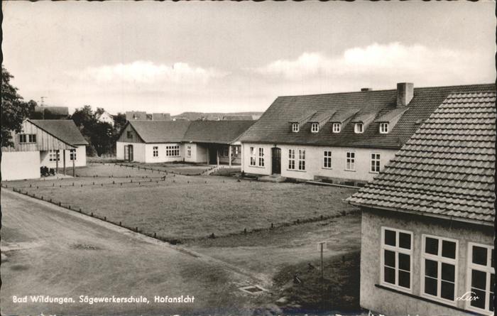 Bad Wildungen Sägewerkerschule Hofansicht