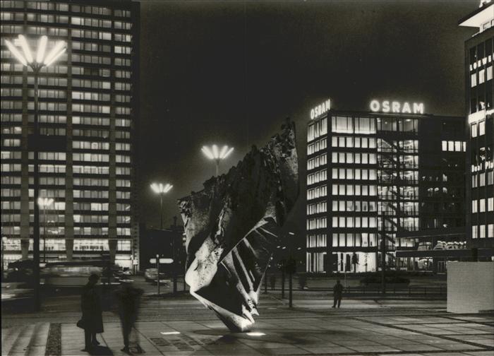 BERLIN  CITY Die Flamme Bronzeplastik am Ernst-Reuter-Platz